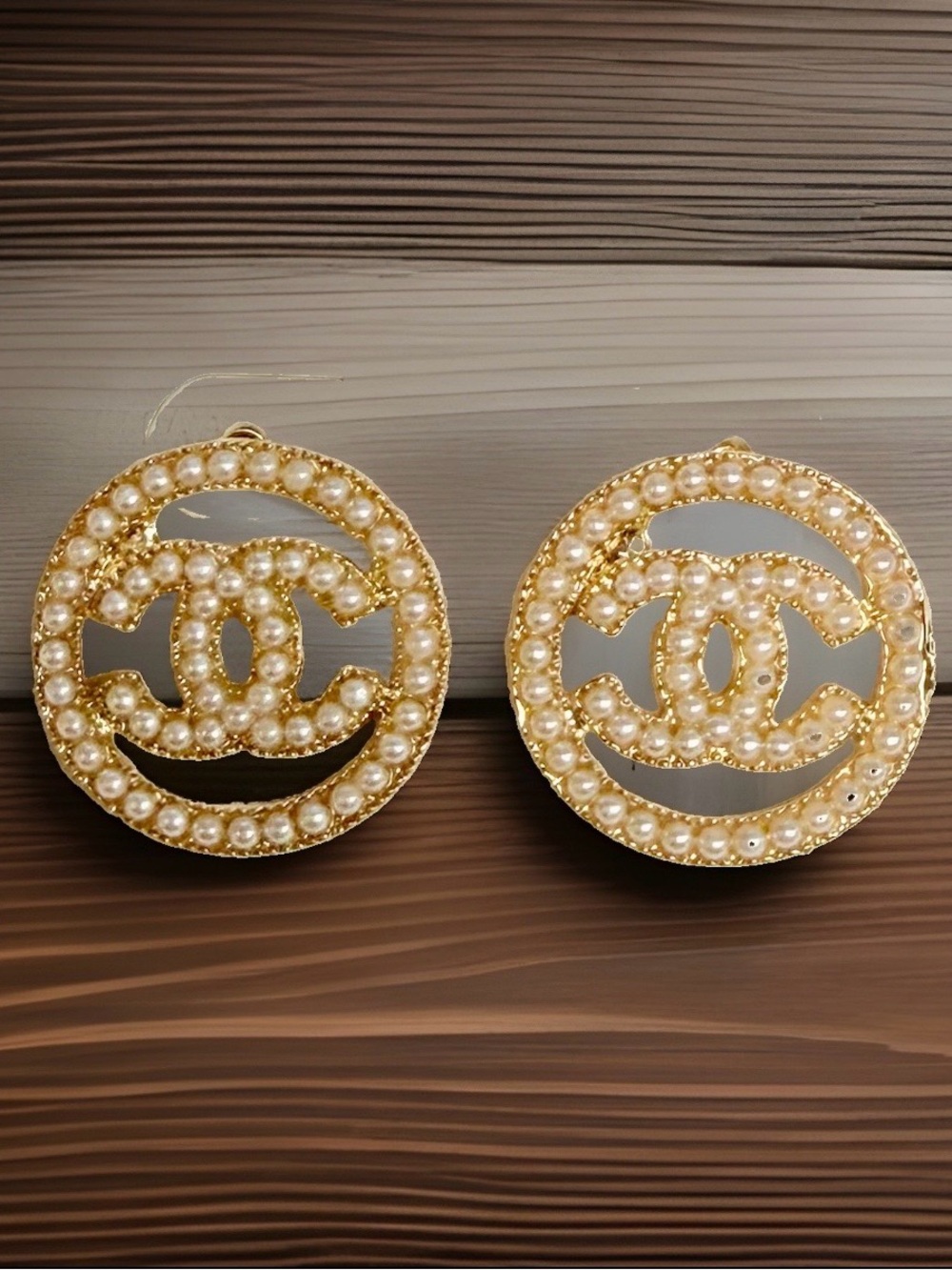 Gold Pearl-Embellished Interlocking Circle Earrings